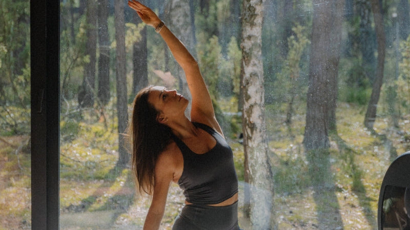 Najlepszy pilates w Warszawie – gdzie ćwiczyć na reformerach, macie i w kameralnych studiach?