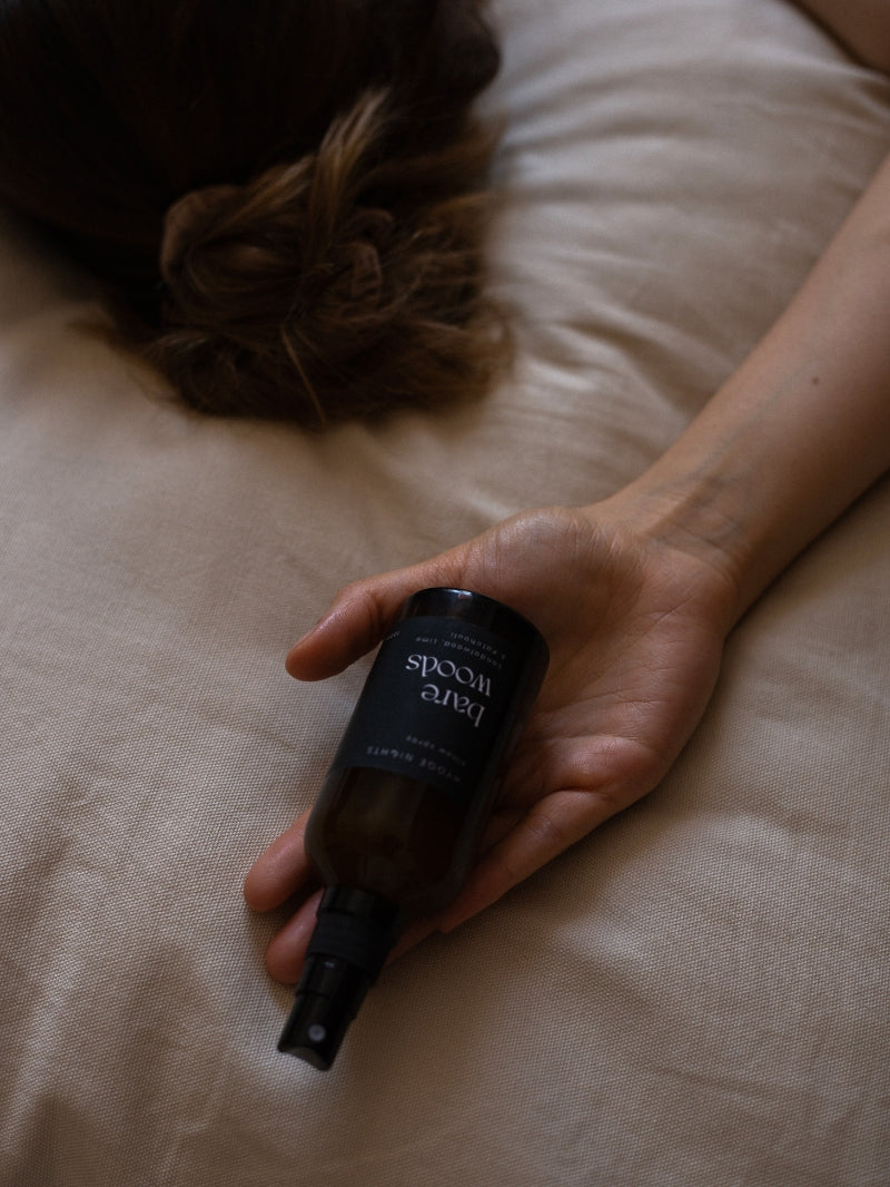 Bare woods – pillow spray od HYGGE NIGHTS