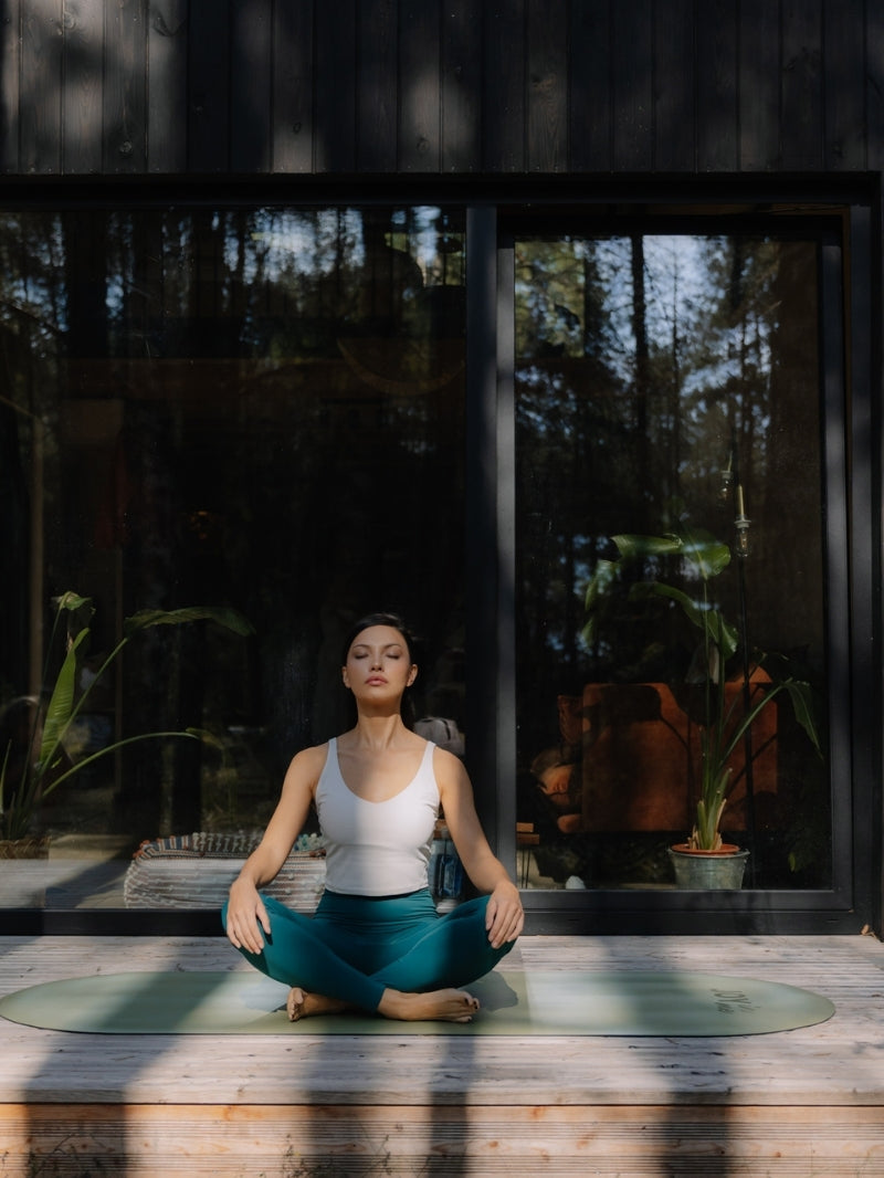 Grace yoga top, Creamy White