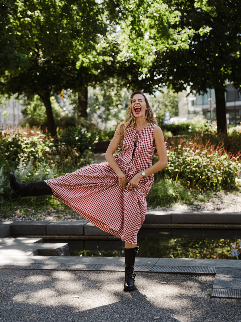 Calma midi dress, Picnic en Sevilla