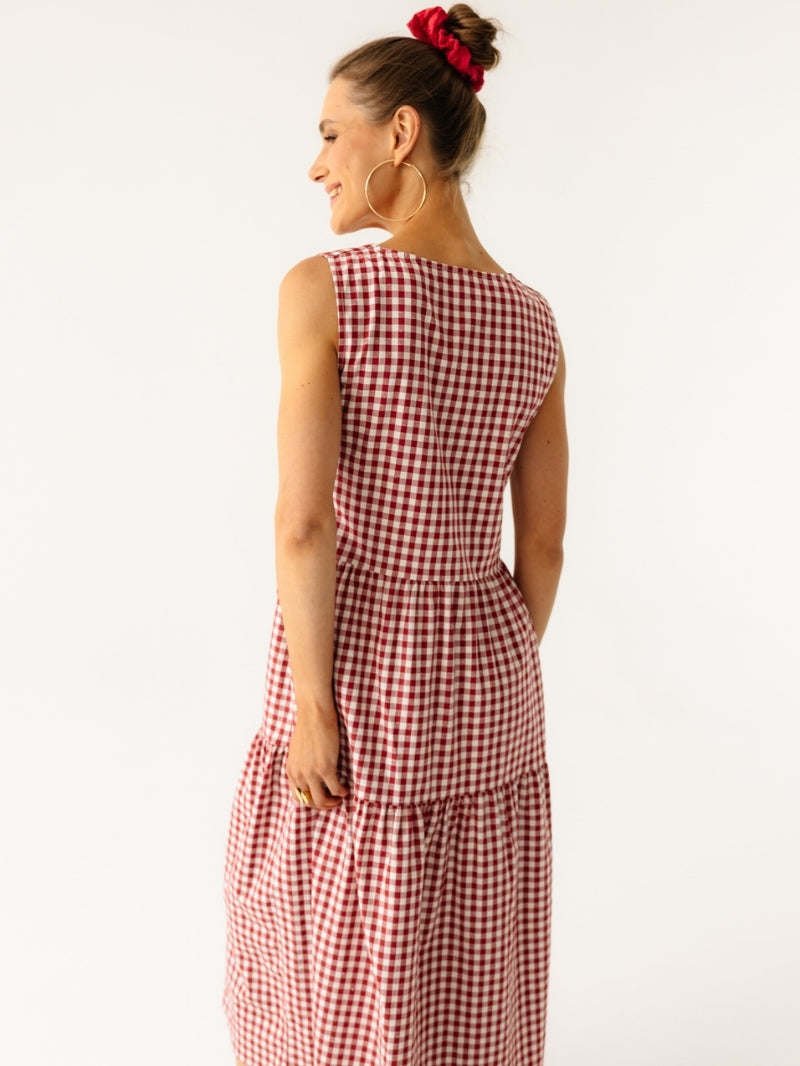 Bawełniana sukienka midi w czerwono-białą kratkę - letni outfit od JOYINME