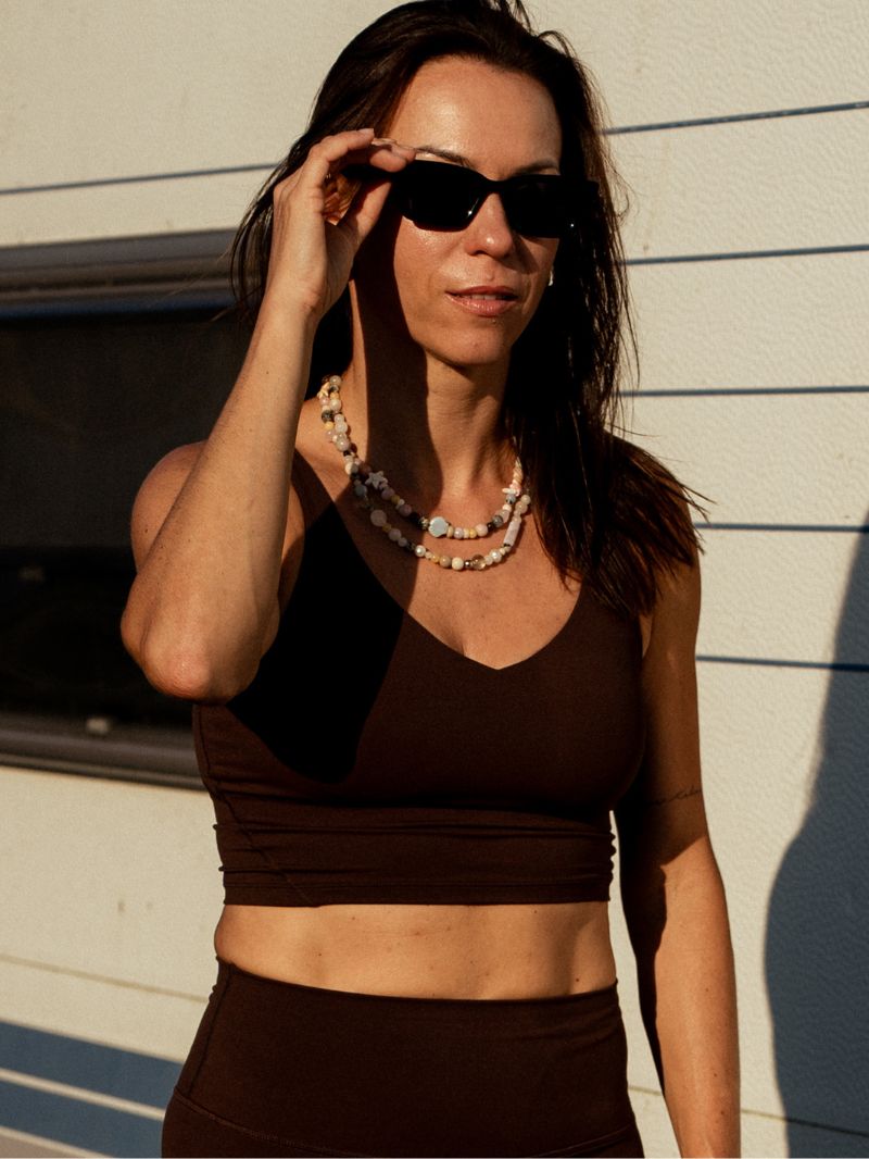Brązowy damski crop top do ćwiczeń Grace