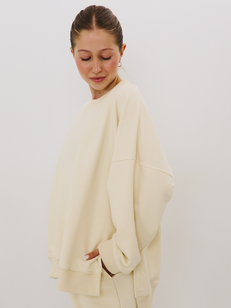 Masełkowa bluza oversize z nadrukiem Kind – JOYINME