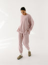 Luźna bawełniana bluza oversize w różowym kolorze z serii KIND - set ze spodniami w tym samym odcieniu