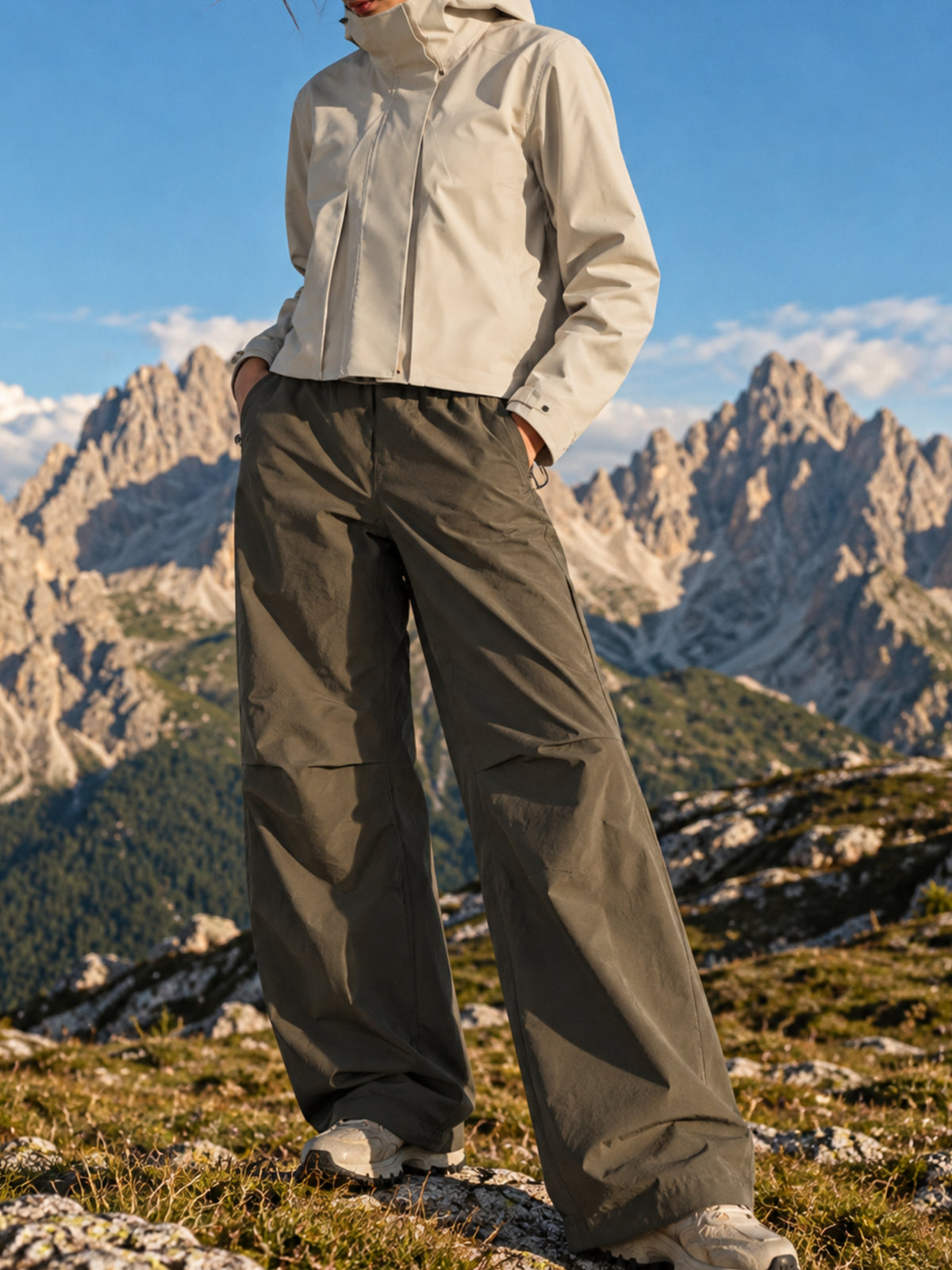 Kremowa kurtka outdoorowa Ridge Shell z kapturem – JOYINME