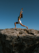 Stanik sportowy Embody Wild Sage do jogi – JOYINME